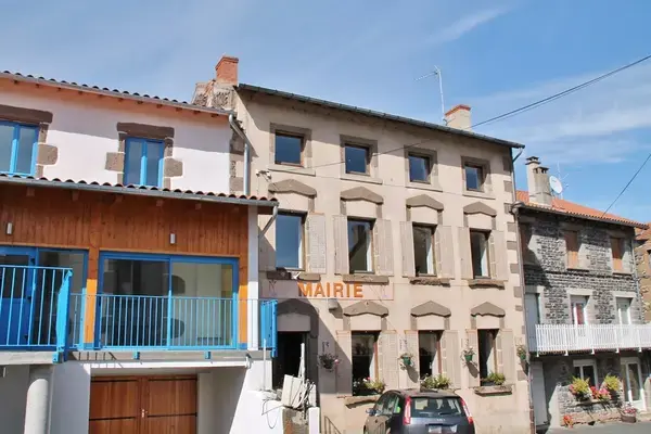 Monte Escalier 43 Monte escalier Saint-Jean-de-Nay