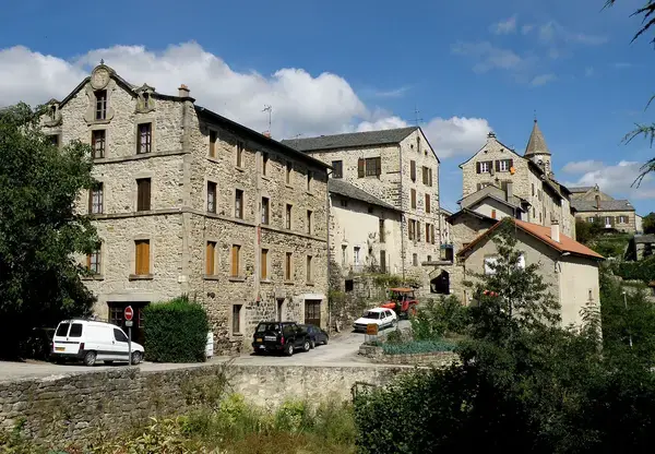 Monte Escalier 43 Monte escalier Saint-Julien-Chapteuil